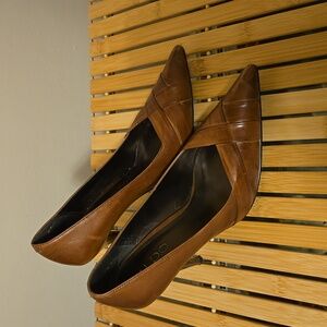 Aldo brown leather pointy toed heels